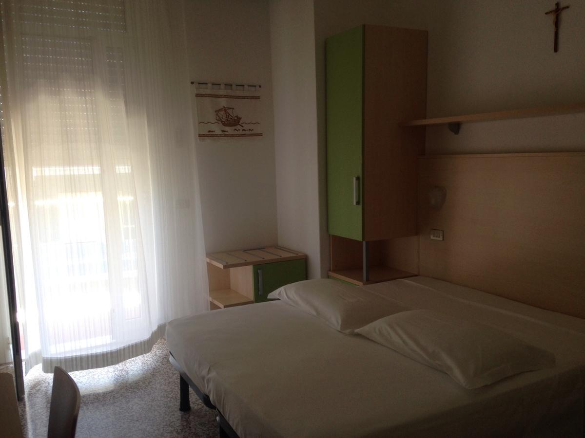 Hotel Lazzarini Bellaria-Igea Marina Exteriér fotografie